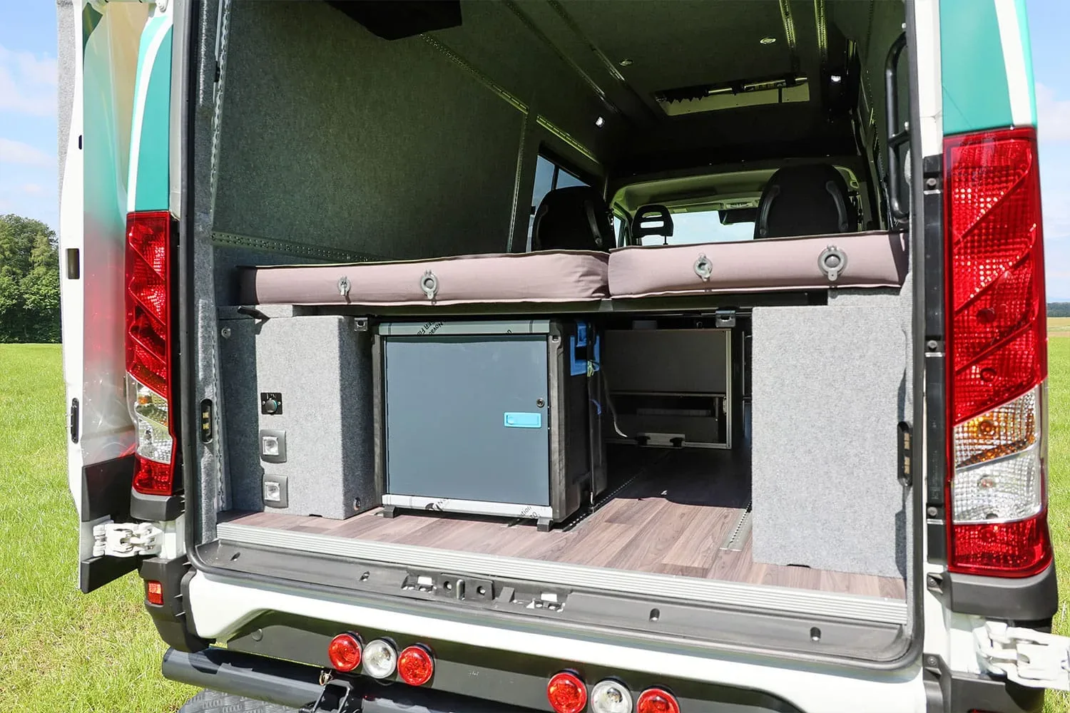 Iveco Daily Switch 4×4: Potovalni kombi, ki je več kot le vikend zabava