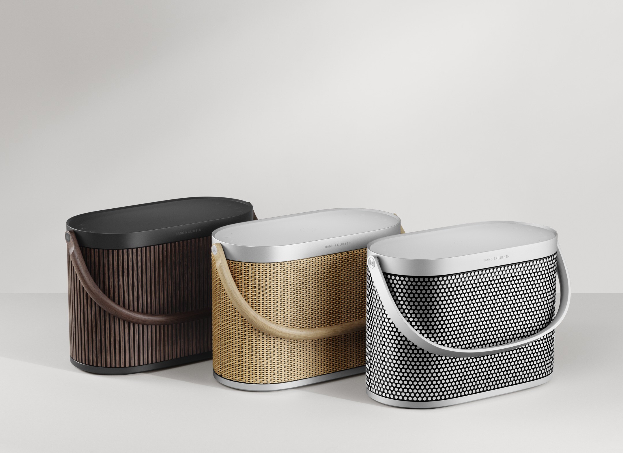 Izvedba Beosound A5 Spaced Aluminium od Bang & Olufsen: ples z retro & futurističnim zvočnikom