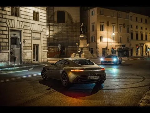 Jaguar C-X75: Filmski junak končno na cestah!