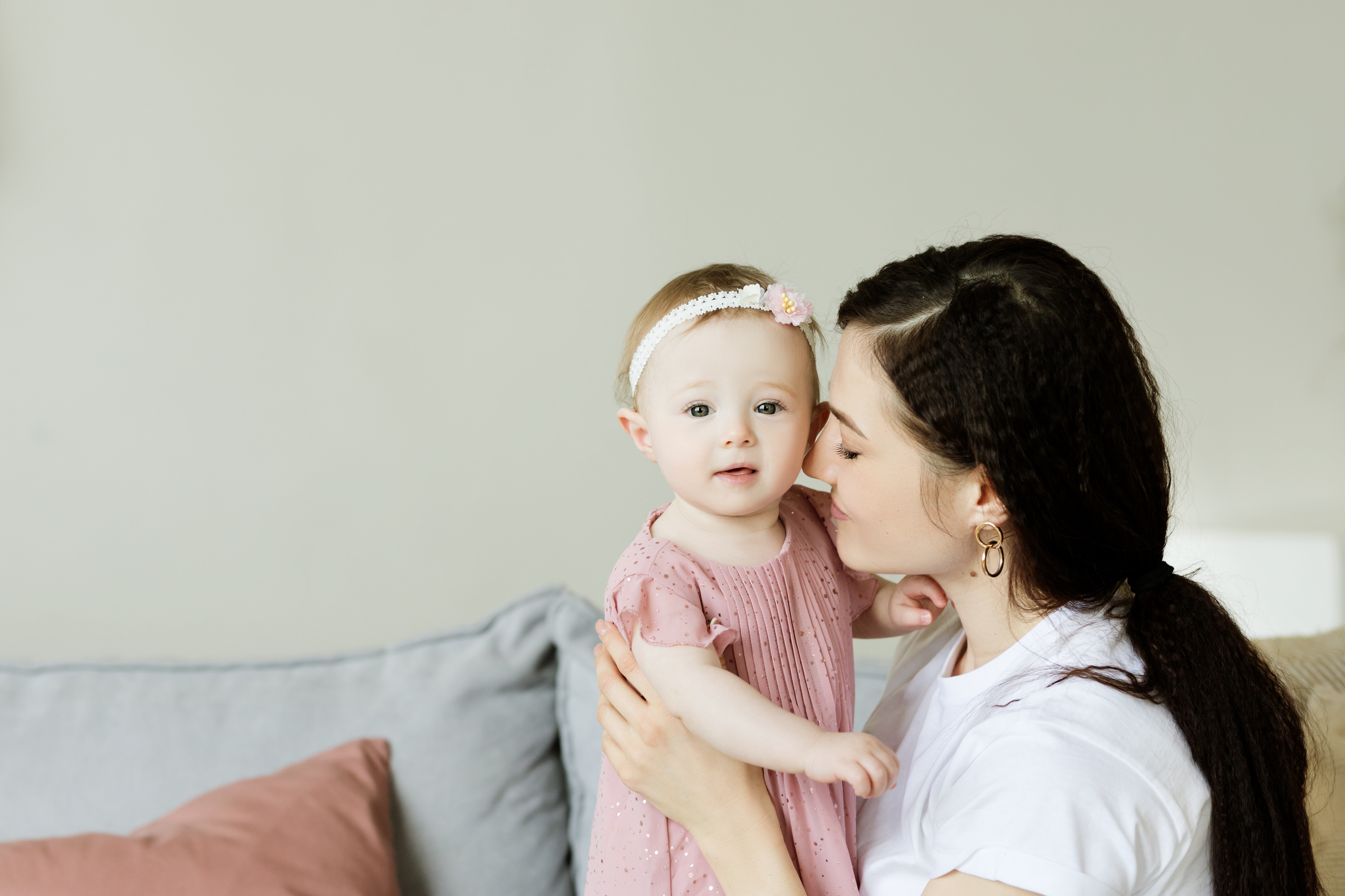 Je tvoja mama strupena narcisoidna mama: potem ti govori točno te stavke