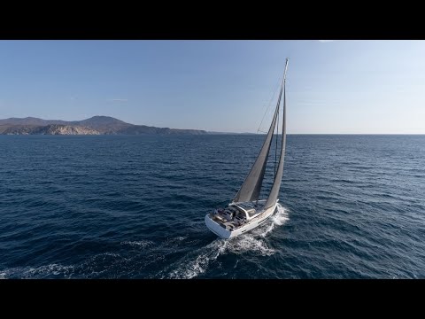Jeanneau Yachts 55: razkošje modrih sanj o barki vašega življenja