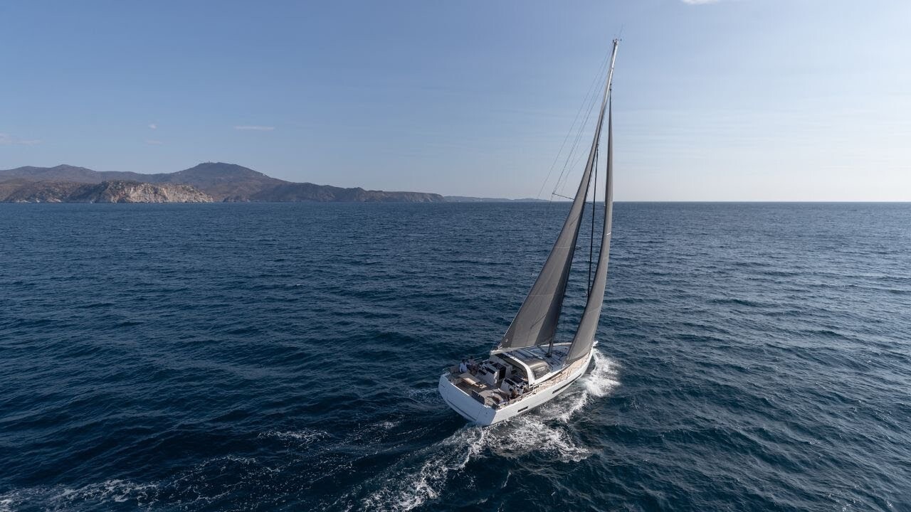 Jeanneau Yachts 55: razkošje modrih sanj o barki vašega življenja