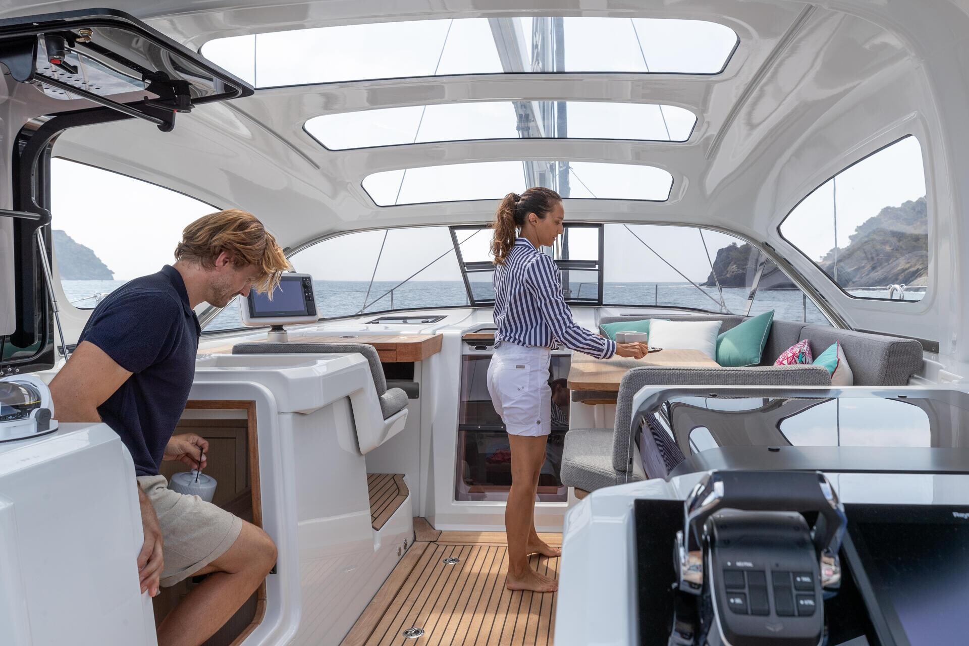 Jeanneau Yachts 55: razkošje modrih sanj o barki vašega življenja