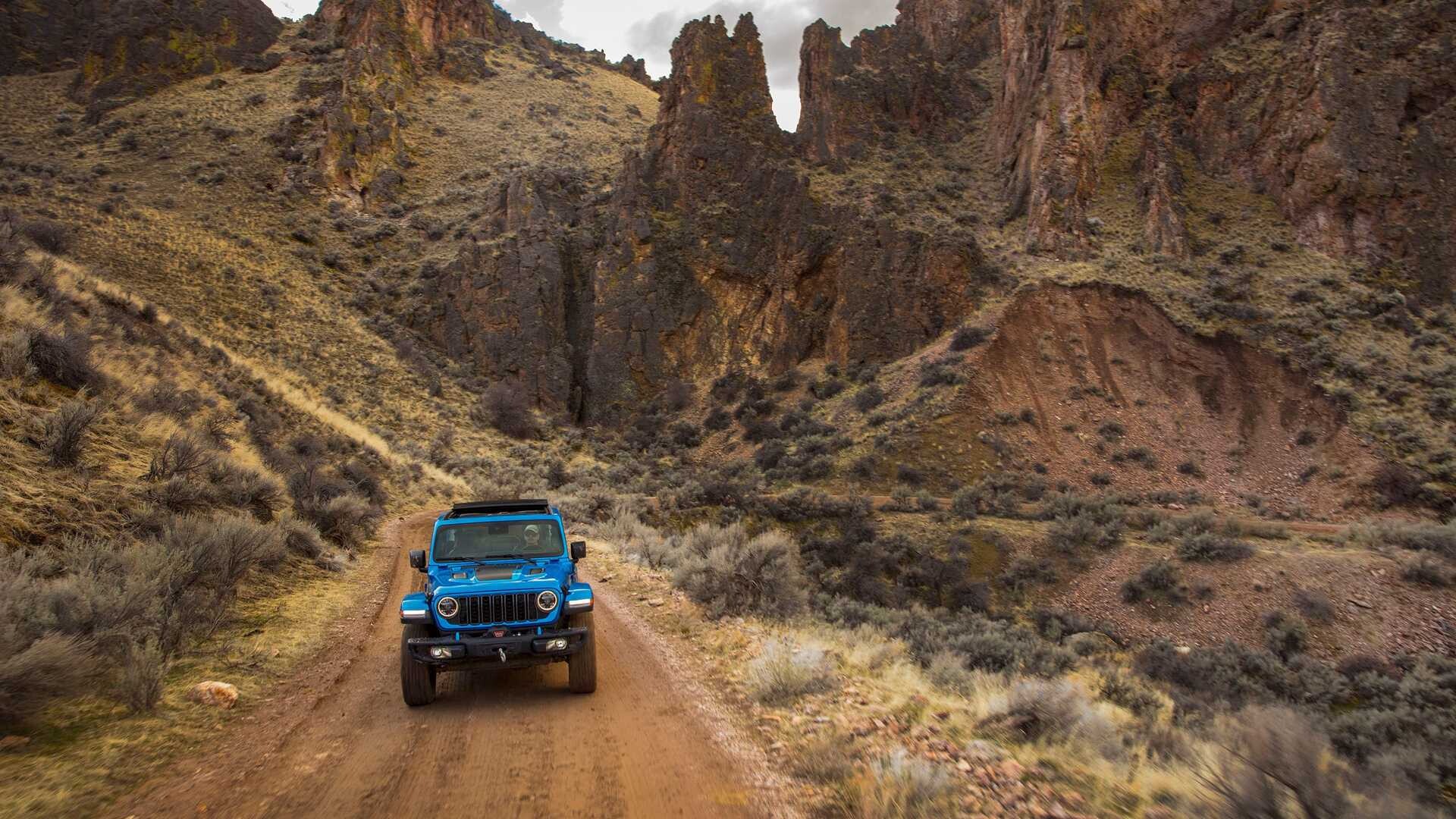 Jeep Wrangler 2024: dedek SUV segmenta je zopet konkurenčen mladenič