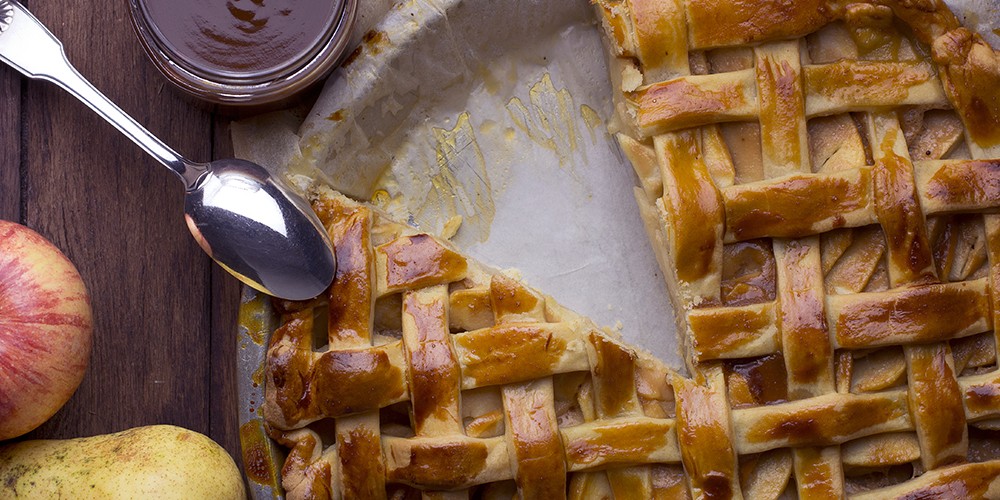 Jesenski recept: domača hruškova pita po receptu naših babic