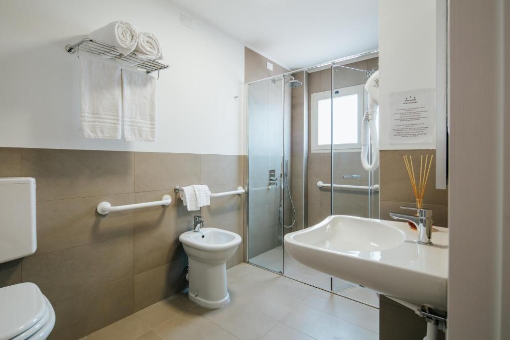 JO Hotel Wellness & Spa: oaza sprostitve v središču Marano Lagunare