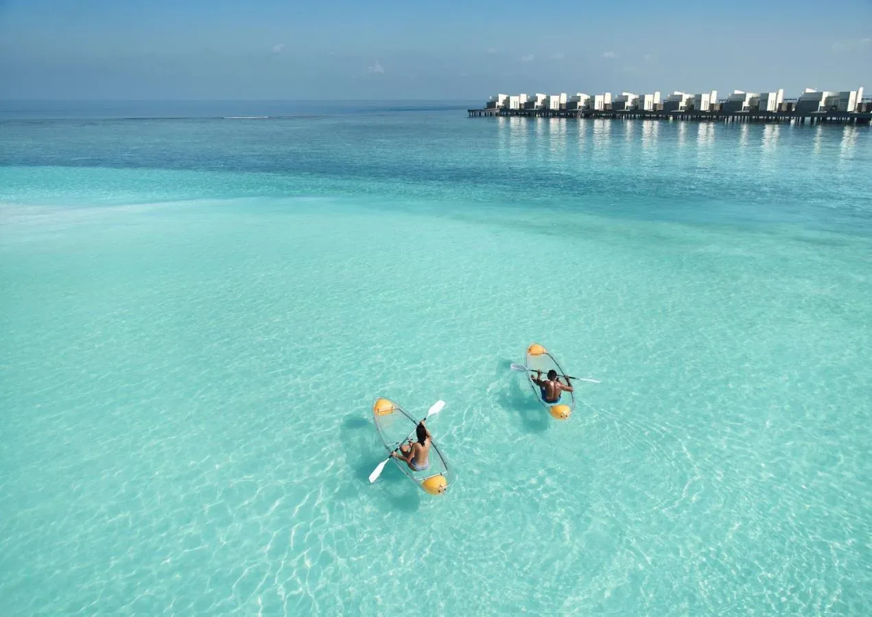 Jumeirah Olhahali Island Maldives: hedonistični hotel v objemu razkošja in naravne lepote