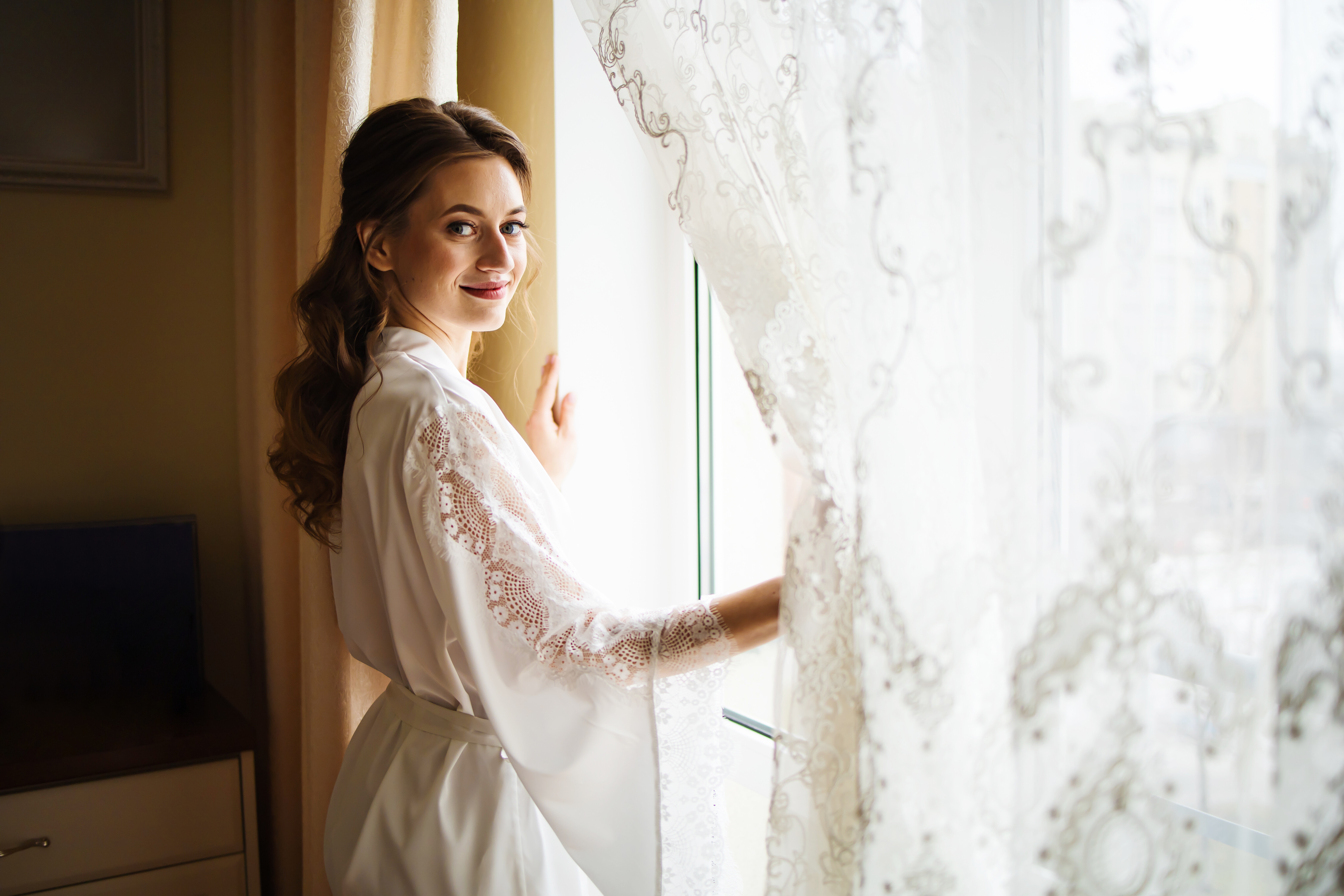 Kaj o vas povedo zavese, ki ste jih izbrali za svoj dom: kdo je romantik in kdo ekshibicionist