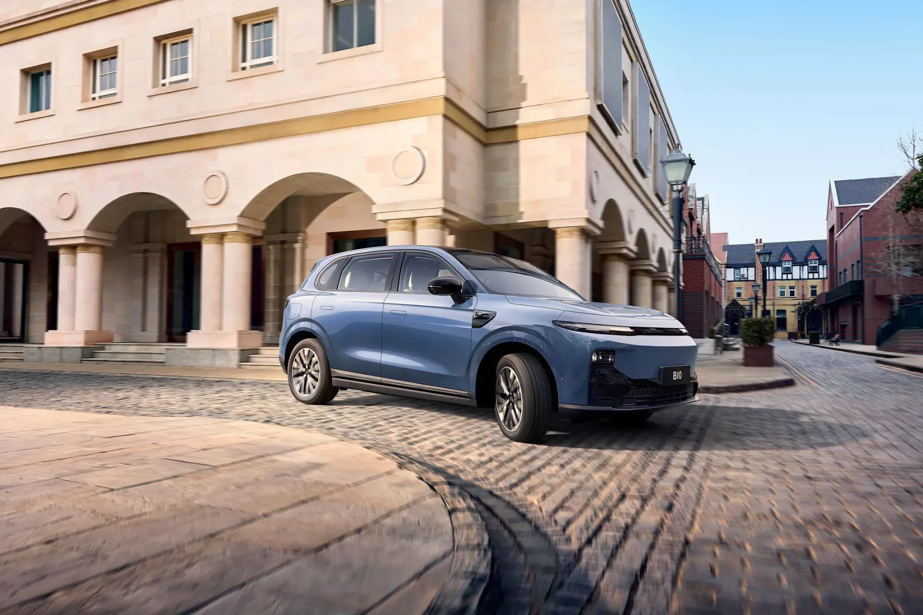 Kaj pravi internet – Leapmotor B10: je električni udarec pod pasom evropskim SUV-jem s ceno < 30.000 evri
