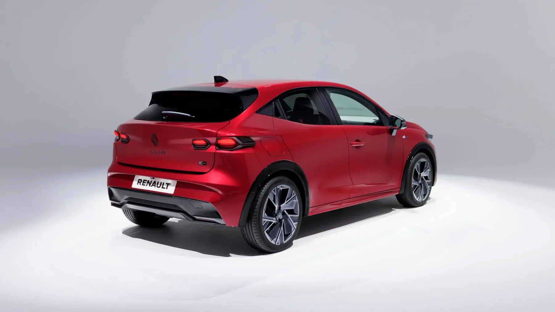 Kaj se je zgodilo z Renault Clio 2026: šesta generacija je drugačna!