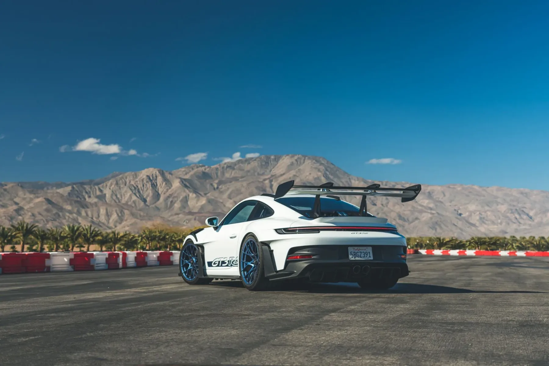 Kako kupiti Porsche 911 GT3 RS – če niste milijonar z zgodovino nakupov