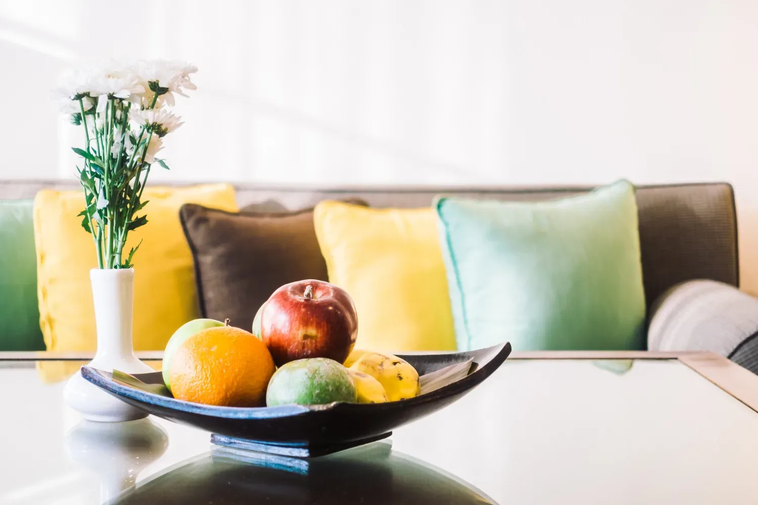 Kako privabiti denar? 10 feng shui pravil za dom, ki vas spremenijo v magnet za bogastvo