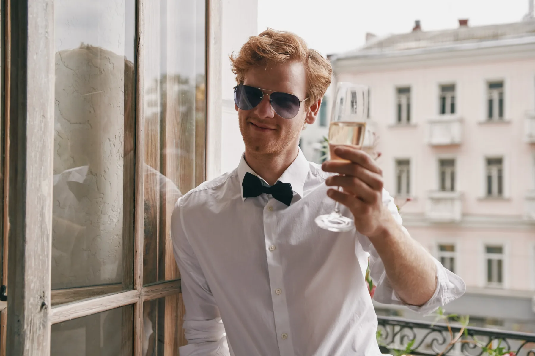 Kako živeti kot ljudje višjega sloja, ne da bi za to potrebovali milijone? 6 skritih navad, ki vam bodo spremenile življenje