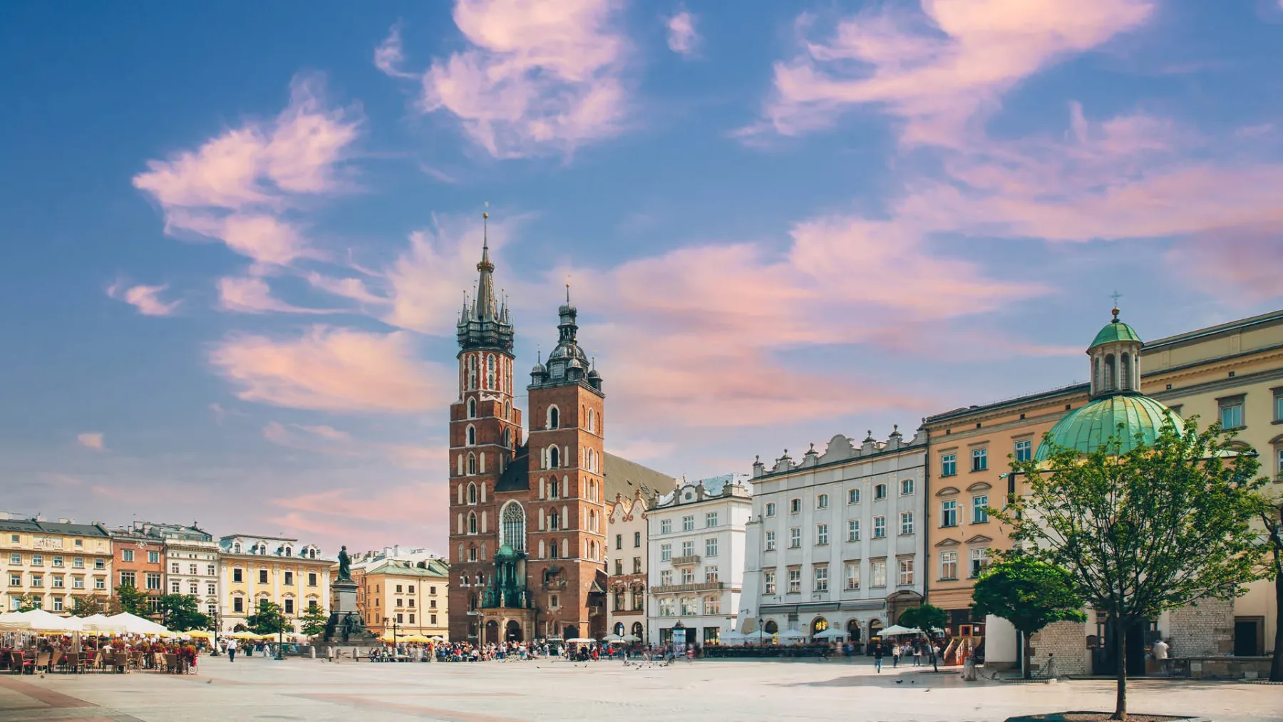 Kam na poceni city break 2026? To je seznam 10 evropskih destinacij, ki res ponudijo največ za najmanj