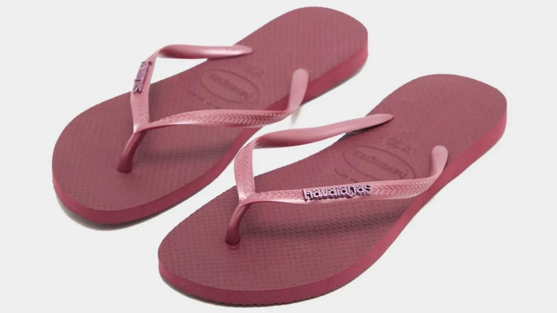Katere barve japonk bomo nosili poleti 2026? Havaianas razkrivajo najbolj zaželen odtenek