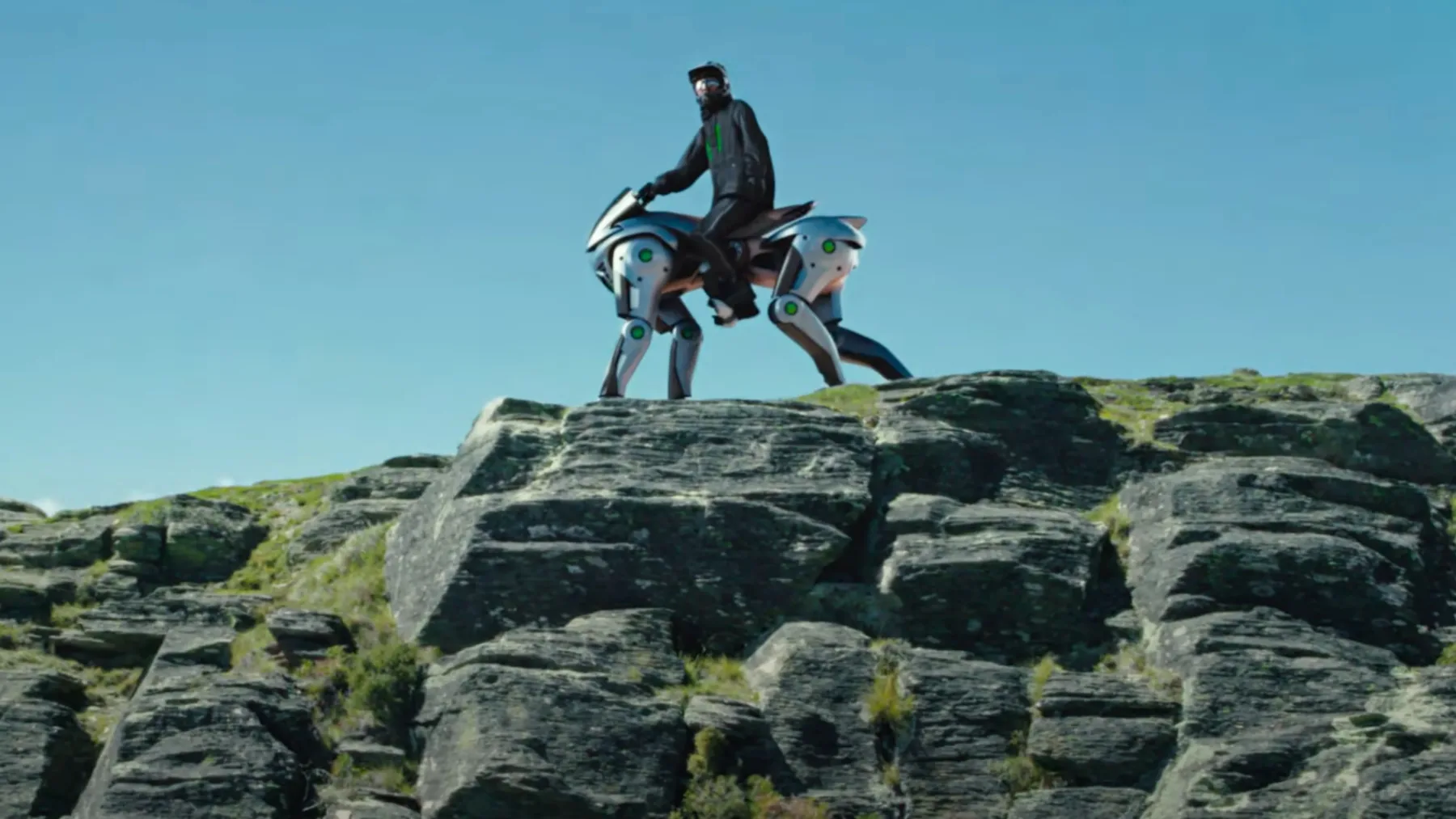 Kawasaki CORLEO: Robotski konj s 150-kubičnim motorjem na vodik, ki galopira v prihodnost