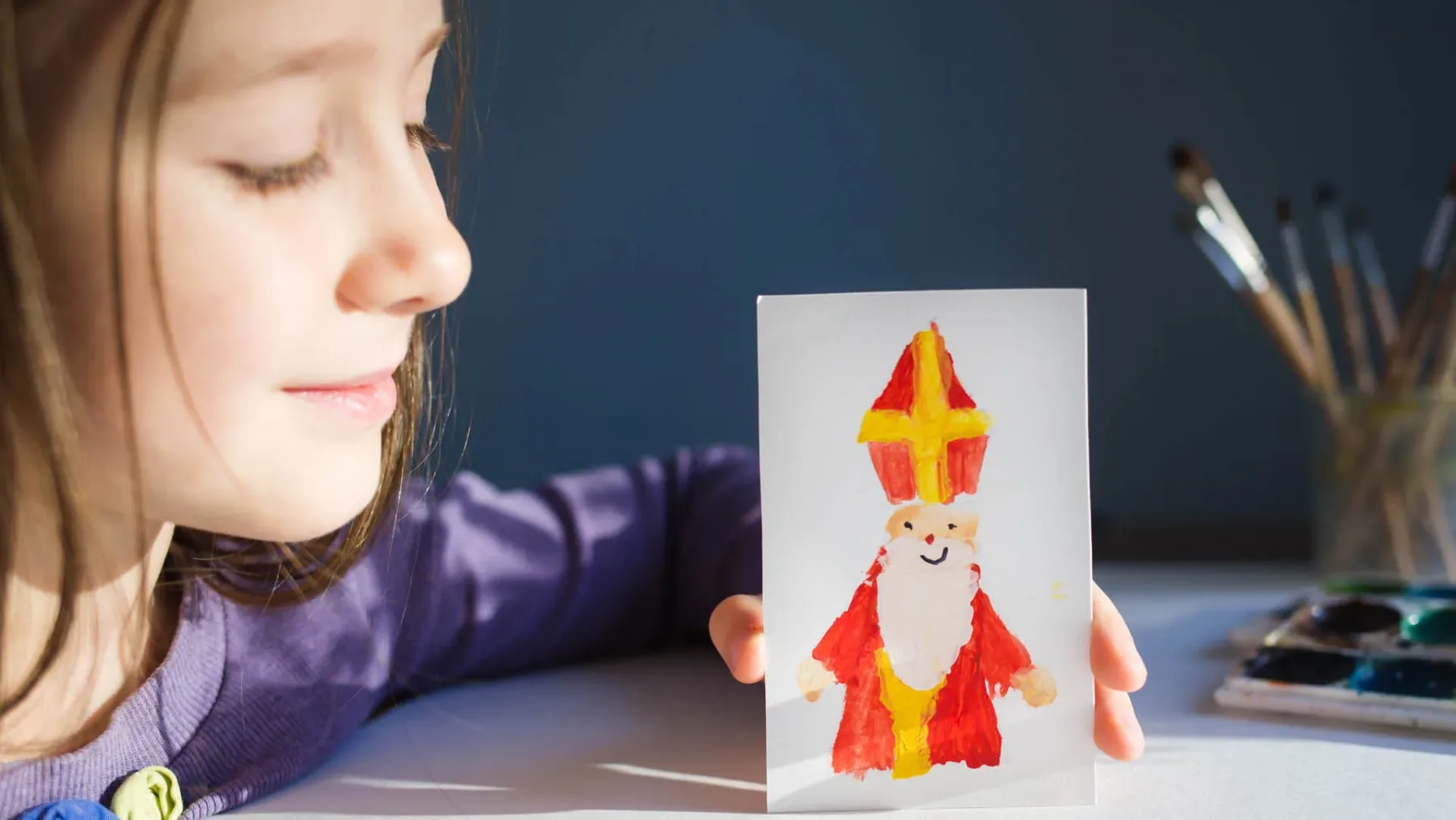 Kdaj sveti Miklavž nosi darila? Ne skrbite, ni pozabil, kje stanujete – ima pa zelo točen urnik