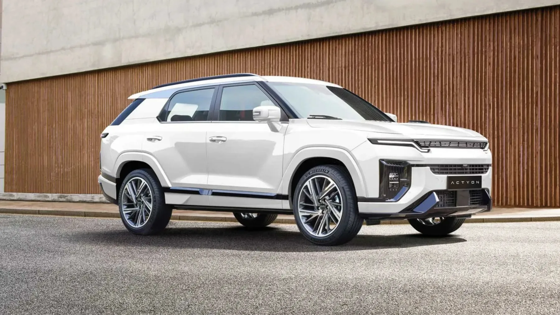 KGM Actyon 2025: Korejski SUV-kupe, ki se upira pravilom in izgleda kot Range Rover Velar
