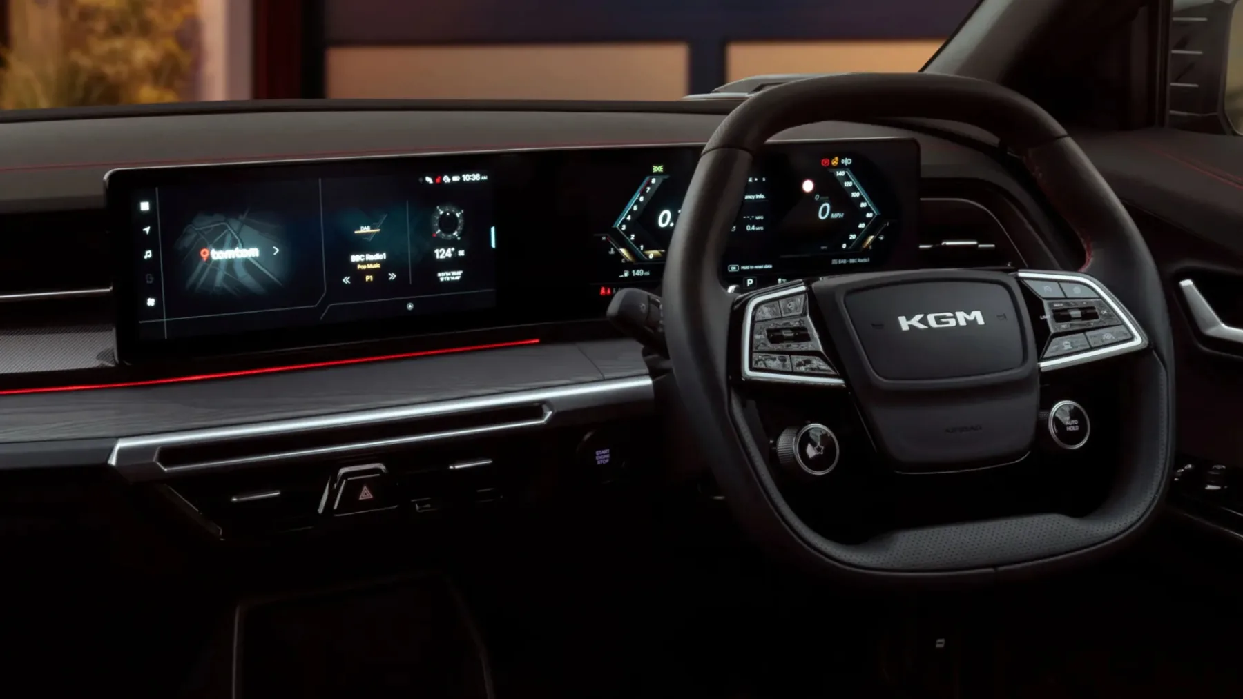 KGM Actyon 2025: Korejski SUV-kupe, ki se upira pravilom in izgleda kot Range Rover Velar
