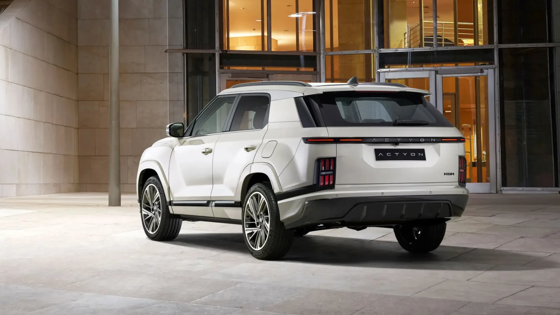 KGM Actyon 2025: Korejski SUV-kupe, ki se upira pravilom in izgleda kot Range Rover Velar
