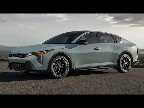 Kia K4 2025: prihodnost kompaktnih športnih limuzin je tukaj