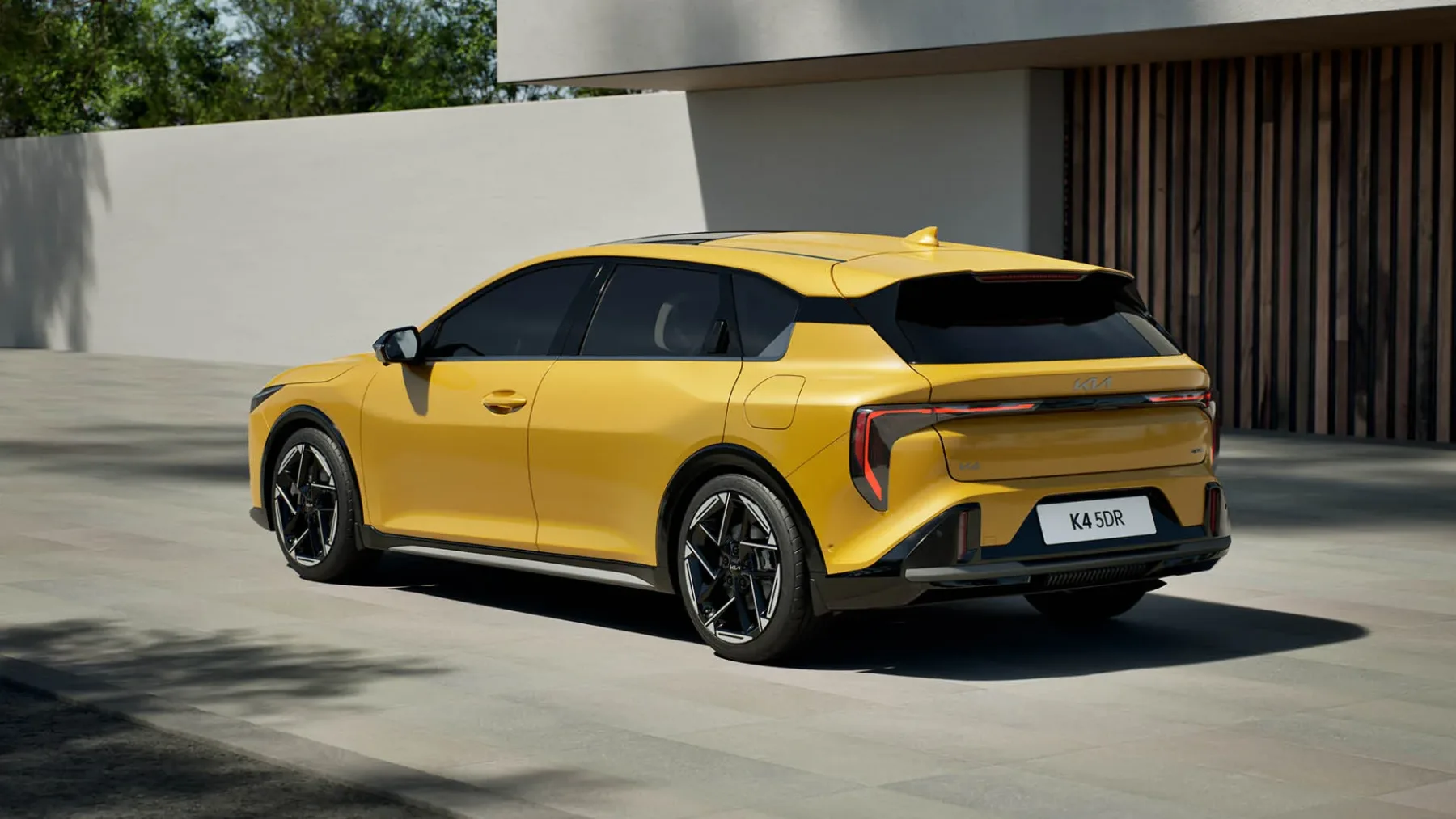 Kia K4 hatchback 2025: dokazuje, da SUV-ji niso edina pot!