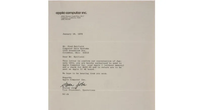 Foto: https://www.engadget.com/2287345/apple-i-hatfield-sells-for-1-15-million-at-auction/