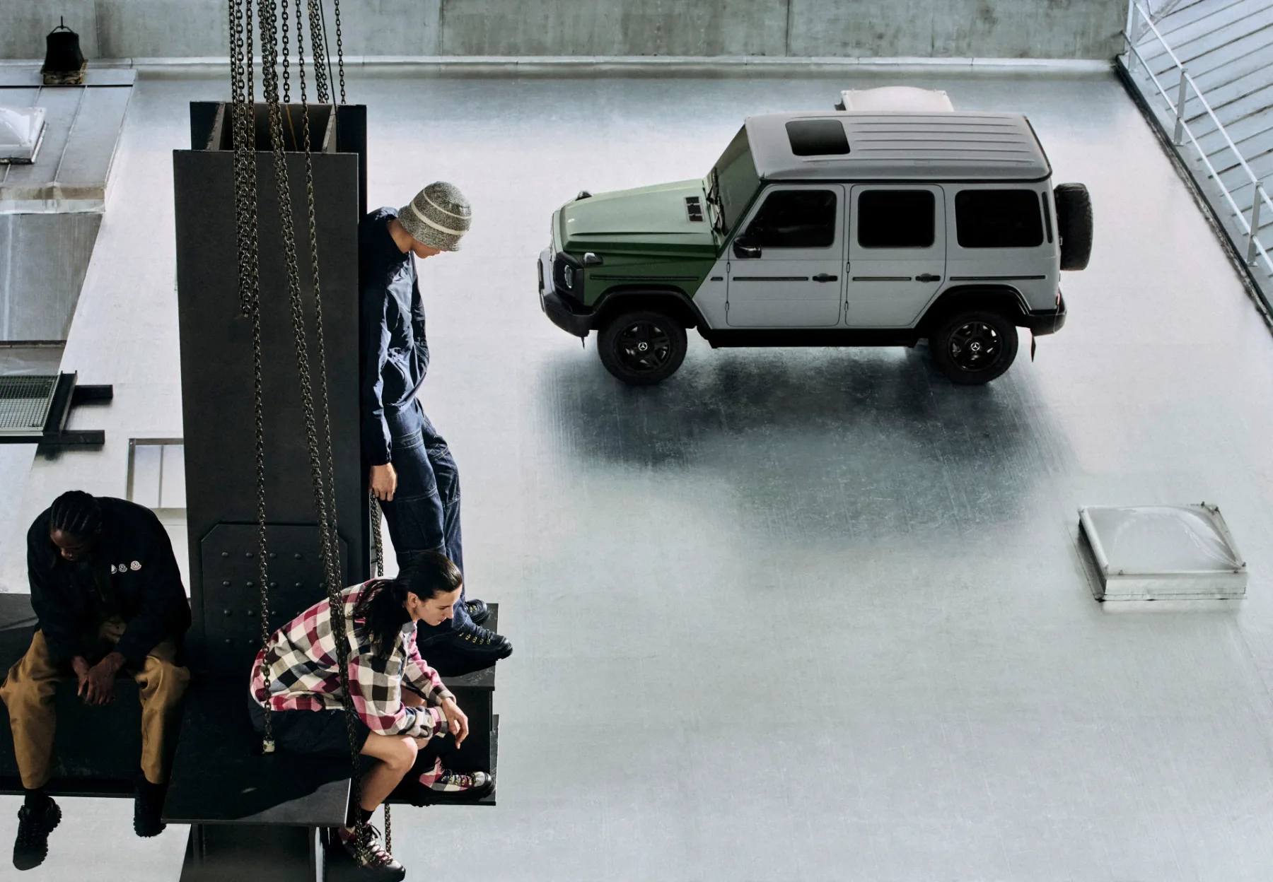Ko preteklost sreča prihodnost: Mercedes-Benz x Moncler by NIGO ustvarjata modno kolekcijo