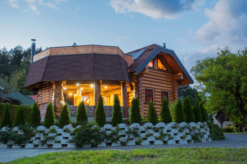 Koča na vasi (Foto: Booking.com)