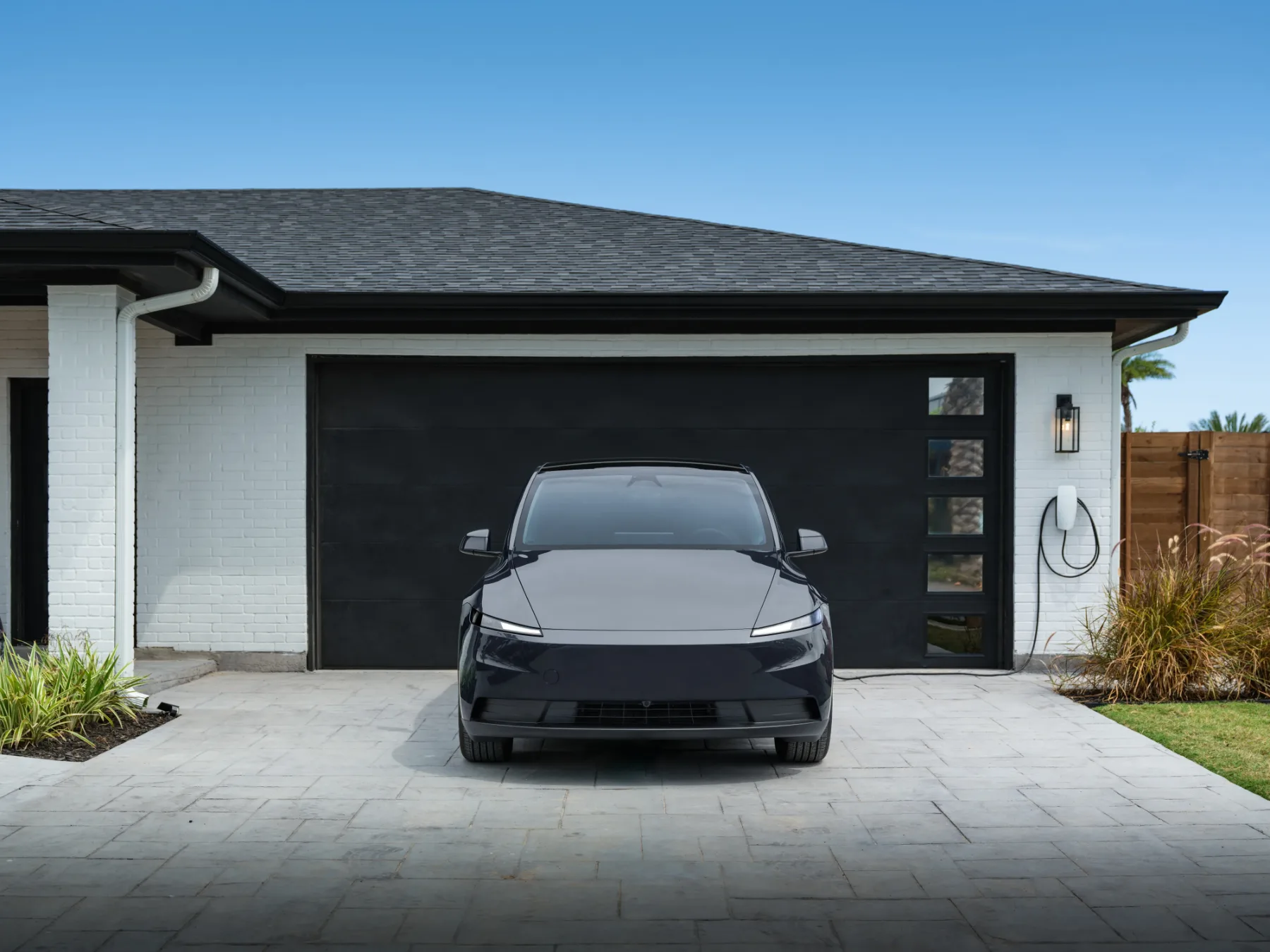 Kolumna: Tesla in čustvena praznina – ko racionalnost ubije željo in uniči blagovno znamko! Je ta poteza siguren zaton Tesle?