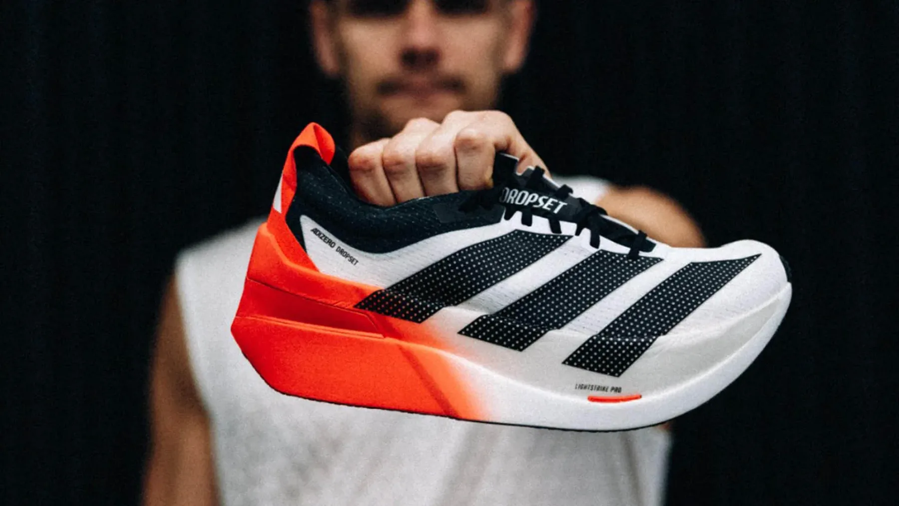 Končno združena hitrost in moč v eni supergi: Je adidas Adizero Dropset Elite najboljša superga za fitnes doslej?