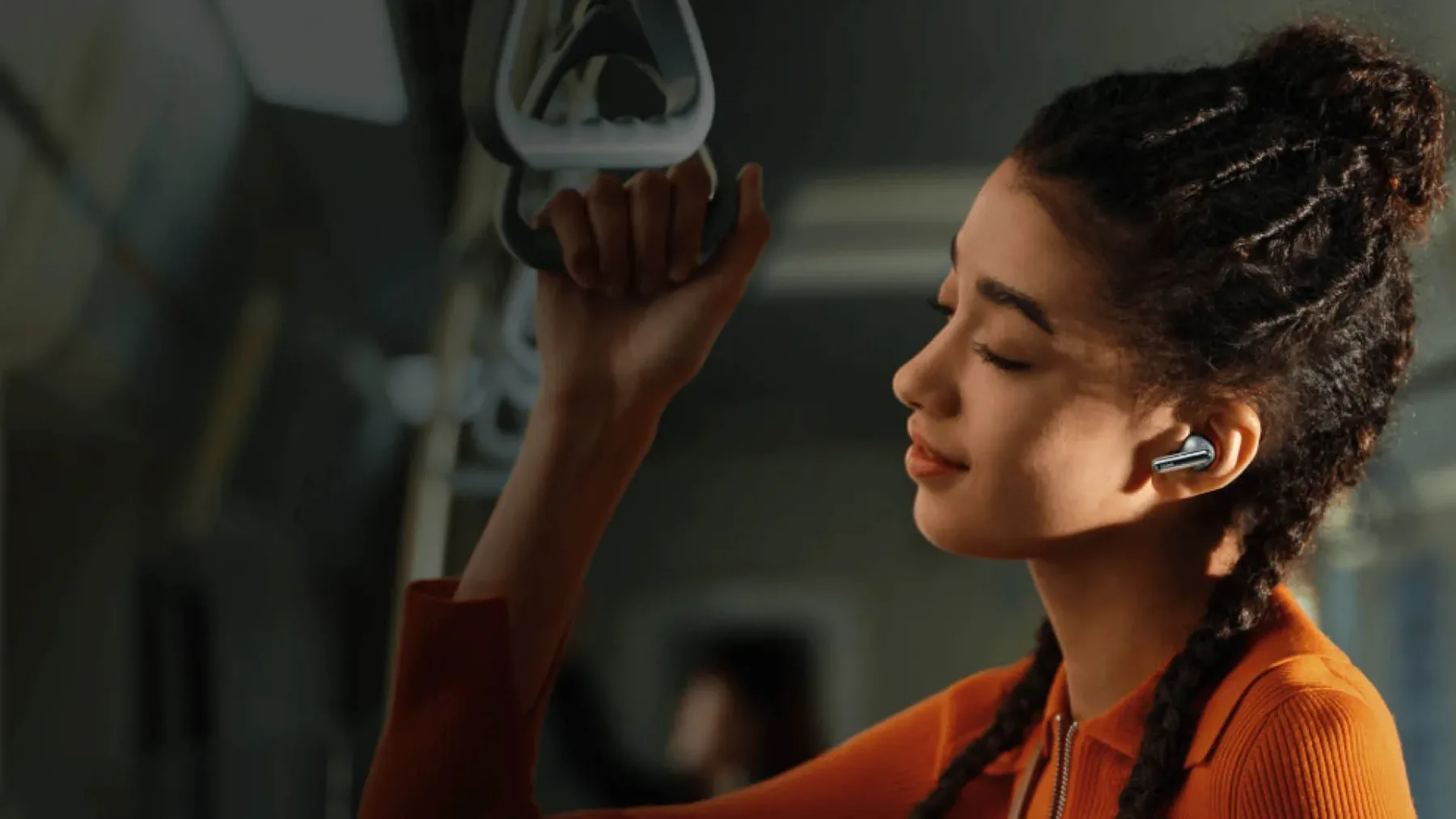 Konkurenca se trese: Kako je Xiaomi z novimi Redmi Buds 8 Pro za 79 evrov osmešil najdražje slušalke na trgu
