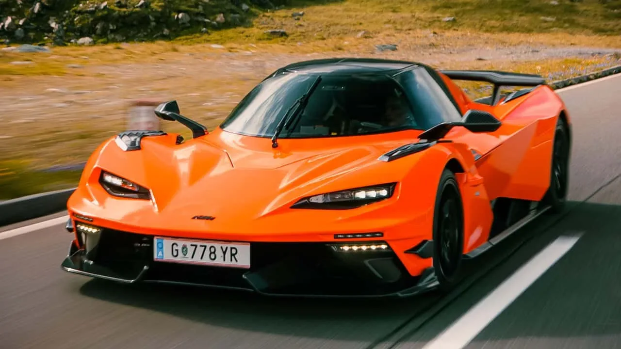 KTM X-Bow GT-XR Factory 600 in novi GT-XA: Avstrijski borec z dirkališč dobiva skoraj 600 konjev in vstopnico za Ameriko