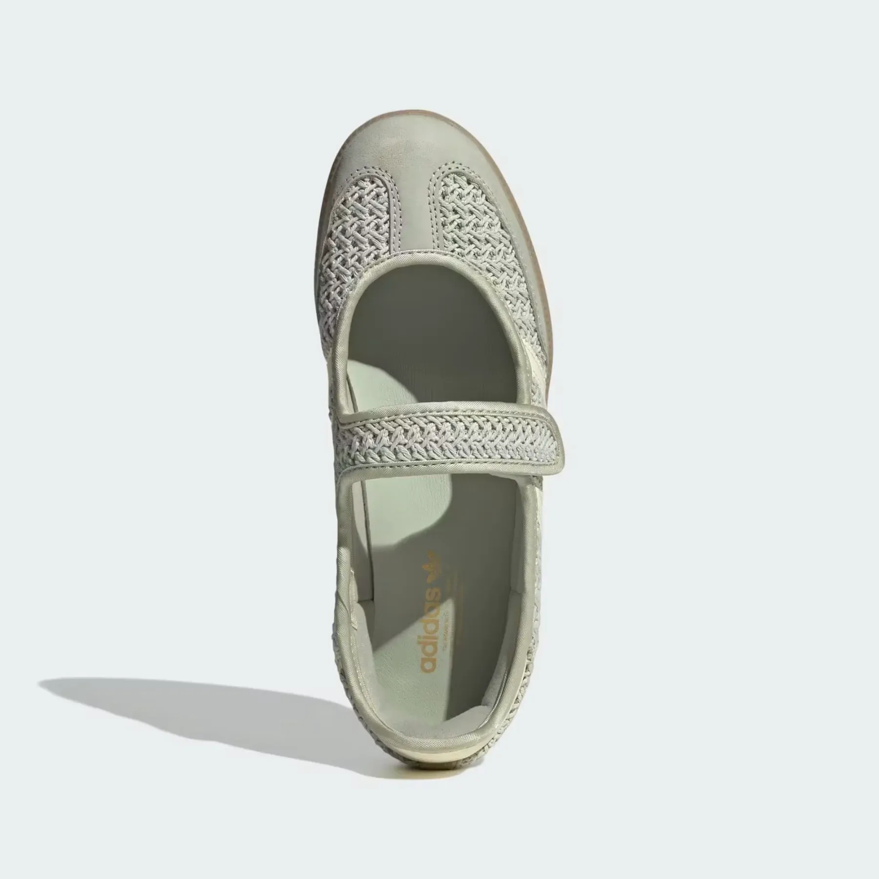 Kvačkane superge z Mary Jane paščkom: adidas Samba Jane je popoln hibrid za zaključek poletja