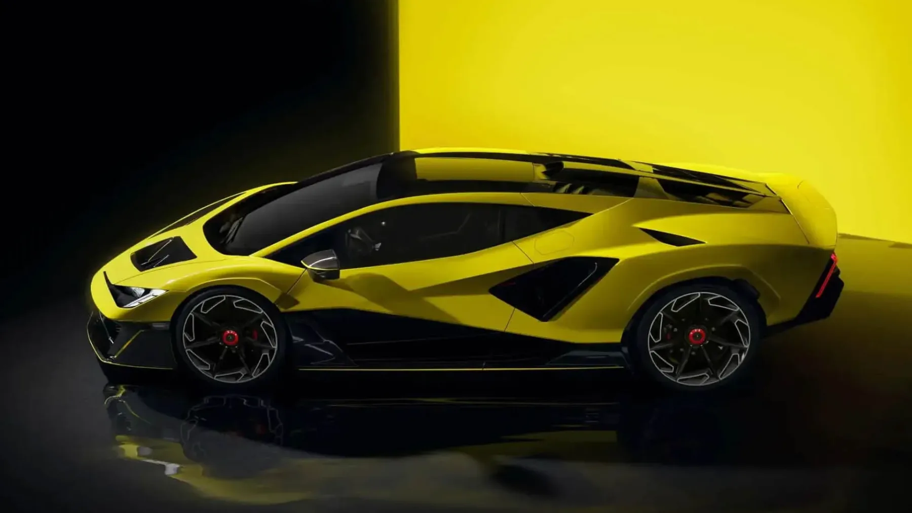 Lamborghini Fenomeno: najhitrejši in najmočnejši Lambo doslej