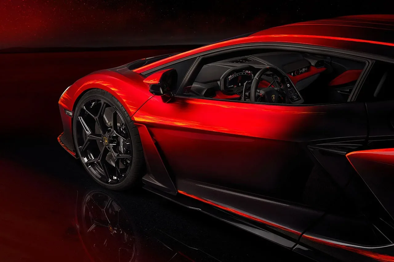 Lamborghini Revuelto Opera Unica – Kozmična umetnina na štirih kolesih