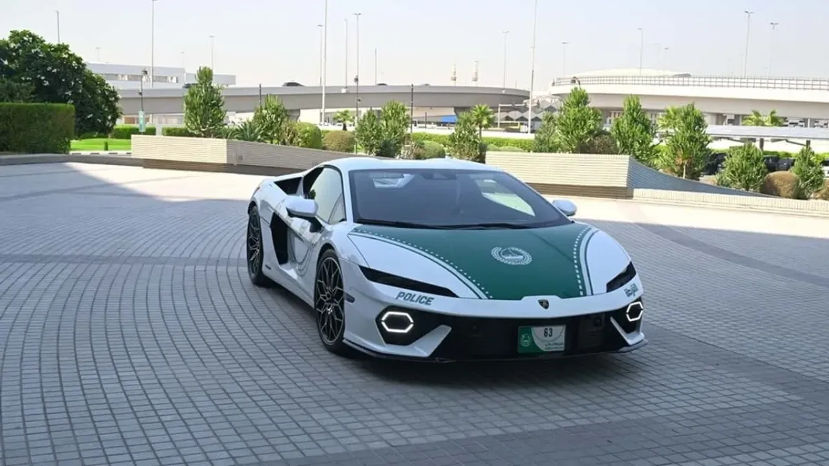 Lamborghini Temerario za dubajsko policijo: 920 KM hibridnega absurda za lovljenje turističnih selfijev – slika 1
