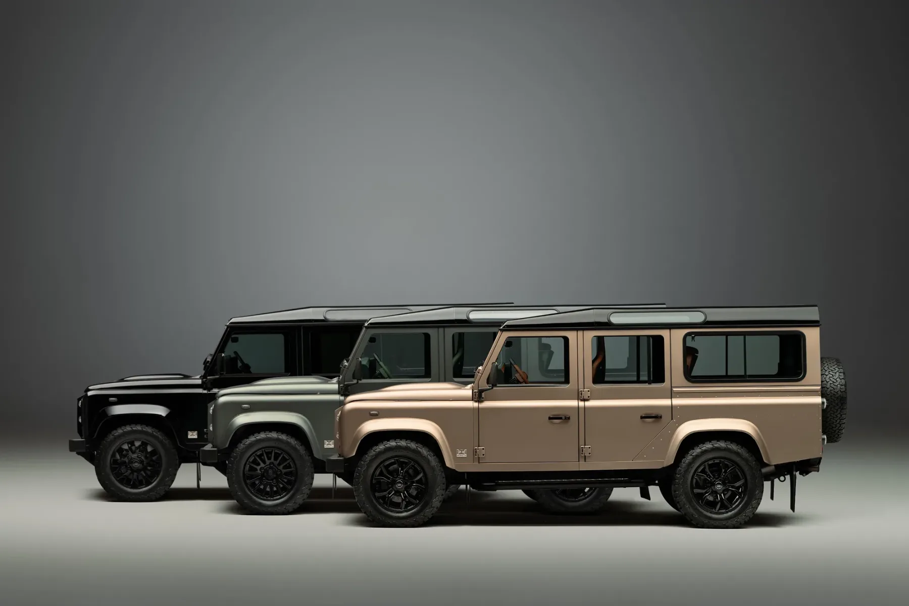 Land Rover Classic Defender Octa: V8, 405 konjev in barve Octa – Land Rover ustvaril ultimativni restomod