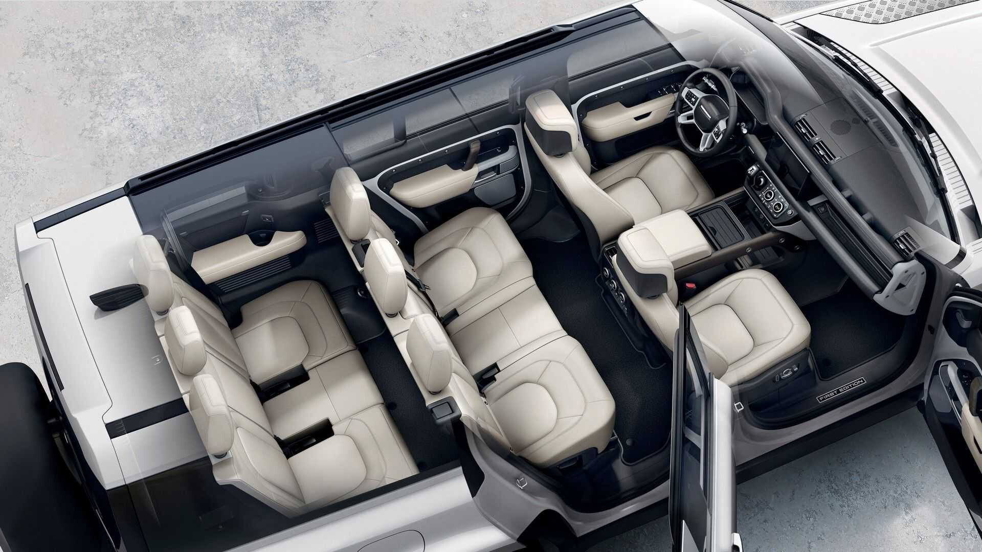 Land Rover Defender 130; Foto: media.landrover.com