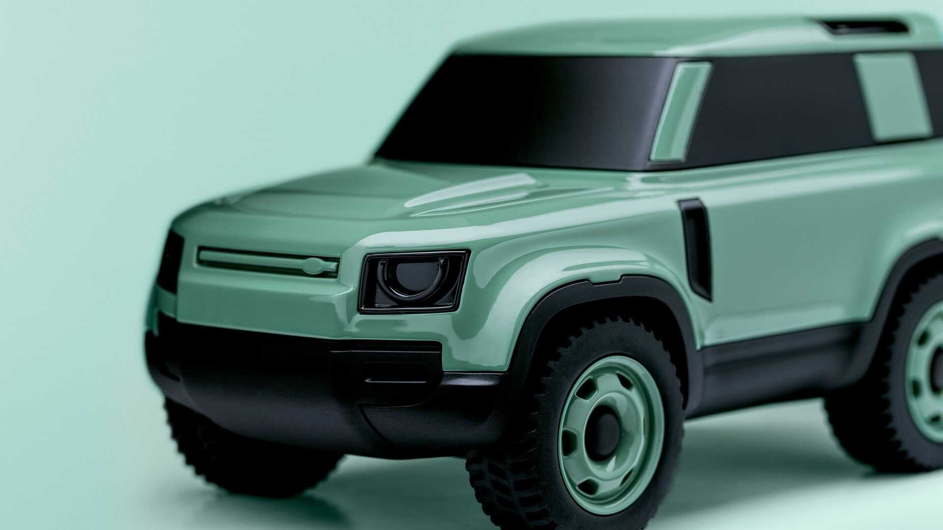 Land Rover Defender 75th Limited Edition: 75 let ikone