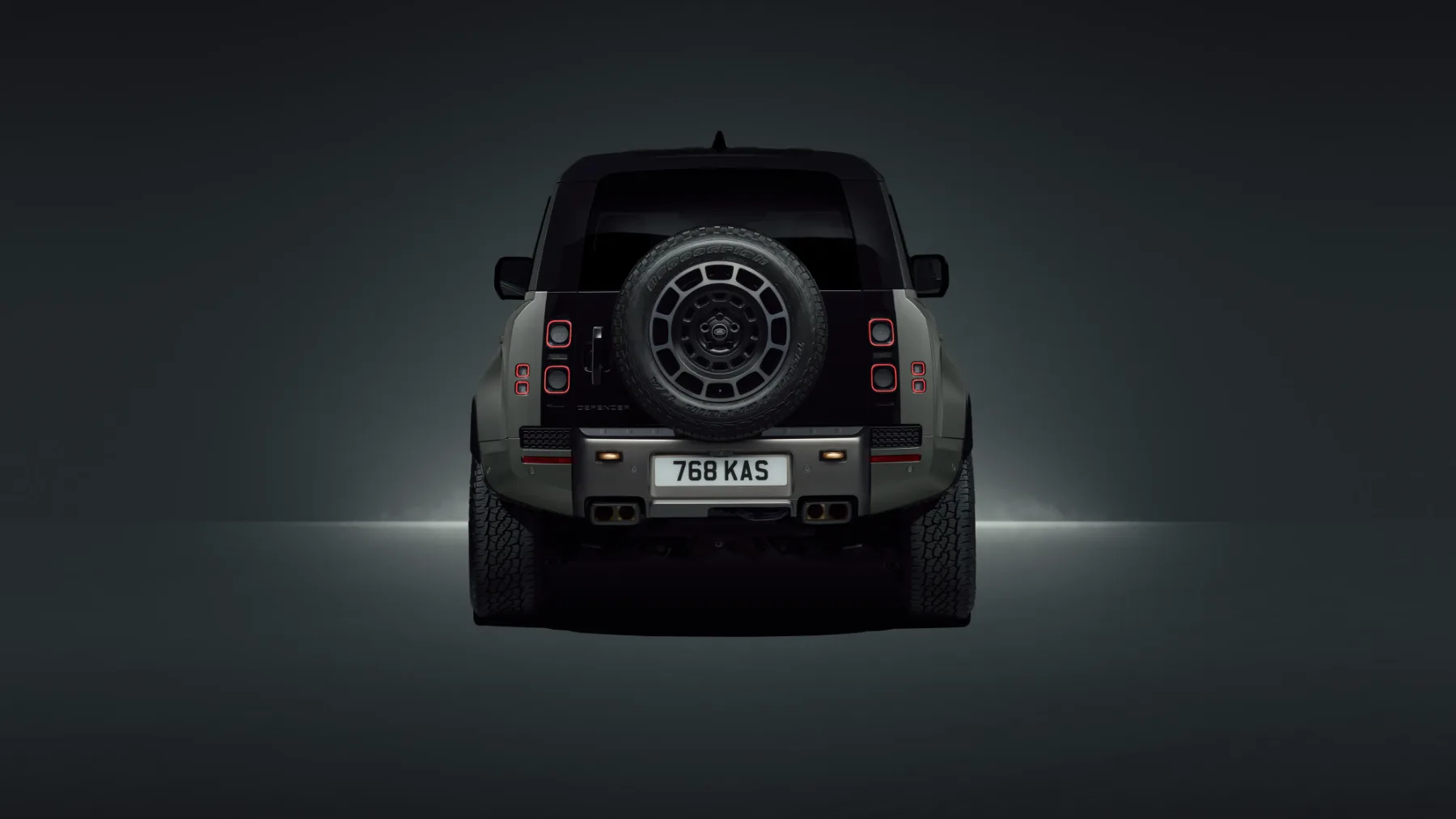 Land Rover Defender Octa 2025: je najhitrejši in najdrznejši Defender doslej