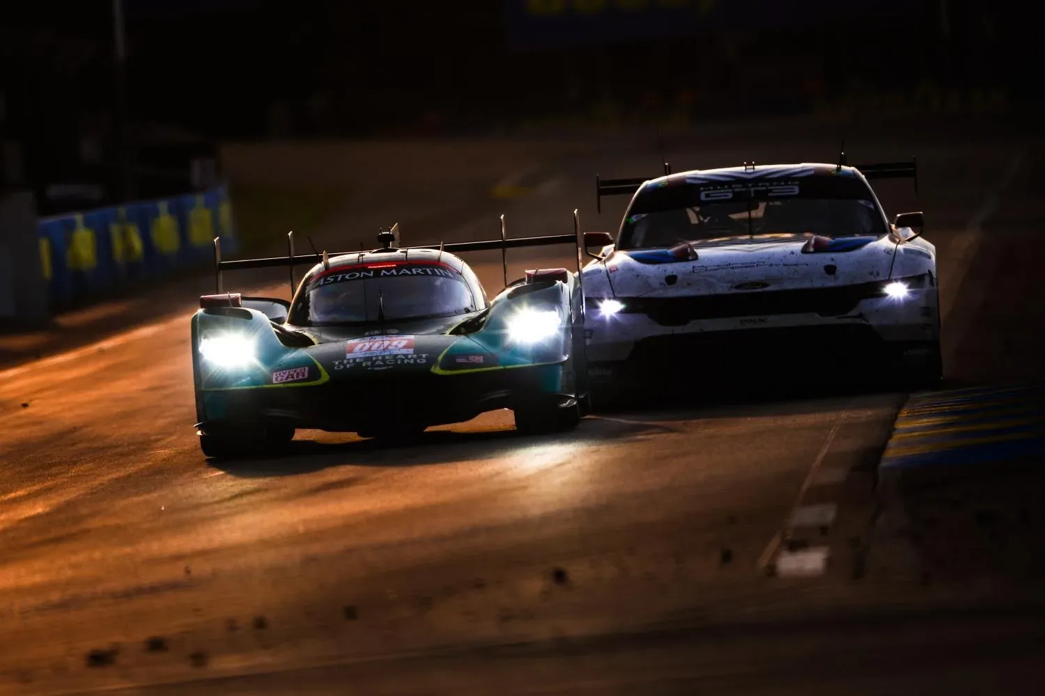 Le Mans 2025: mojstrovina strategije in volje – Ferrari in Kubica na vrhu sveta