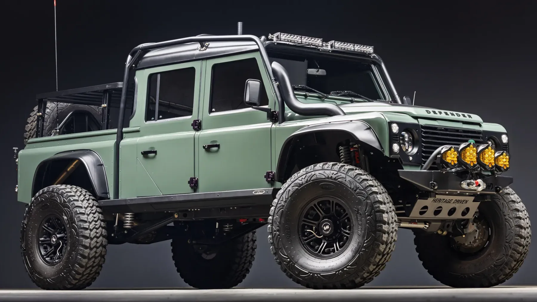 Legenda v preobleki: Land Rover 127 by Heritage Driven z motorjem Cummins R2.8 je ultimativni overlander brez kompromisov