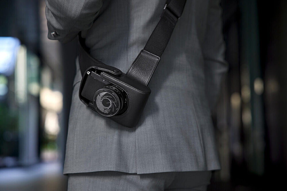 Leica D-Lux 7 007 Edition: Leica gre pod krinko z elegantno omejeno izdajo fotoaparata, ki ga je navdihnil James Bond