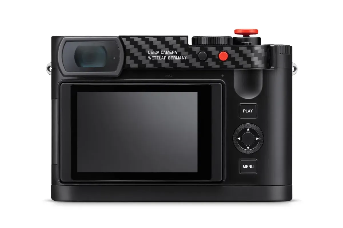 Leica Q3 43 Formula 1 Edition: Ko prestiž paddocka trči ob vrhunsko nemško optiko za skoraj deset tisočakov – slika 2