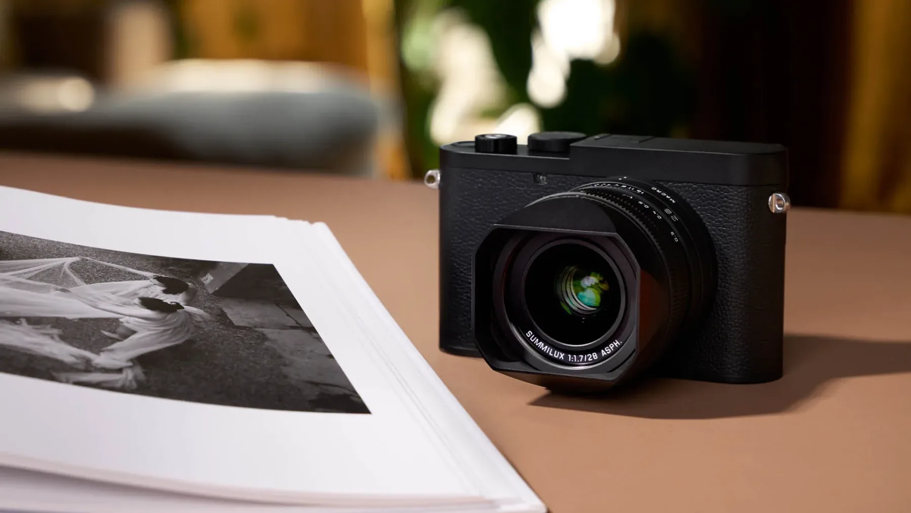 Leica Q3 Monochrom: Črno-bela mojstrovina za grižnje vesti – ali res vredna?