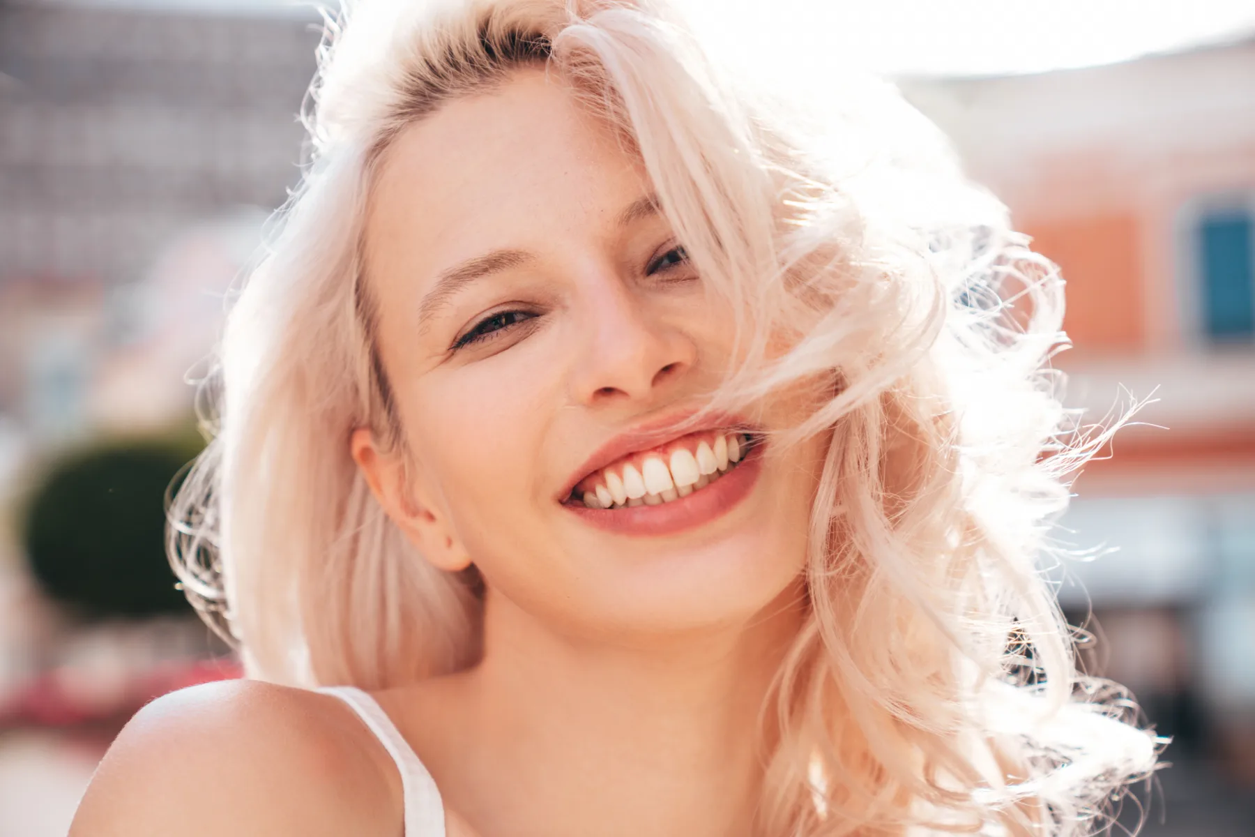 Lepotni recept Marilyn Monroe: rutina iz zlate dobe Hollywooda, ki jo danes poznamo kot “clean girl aesthetic”