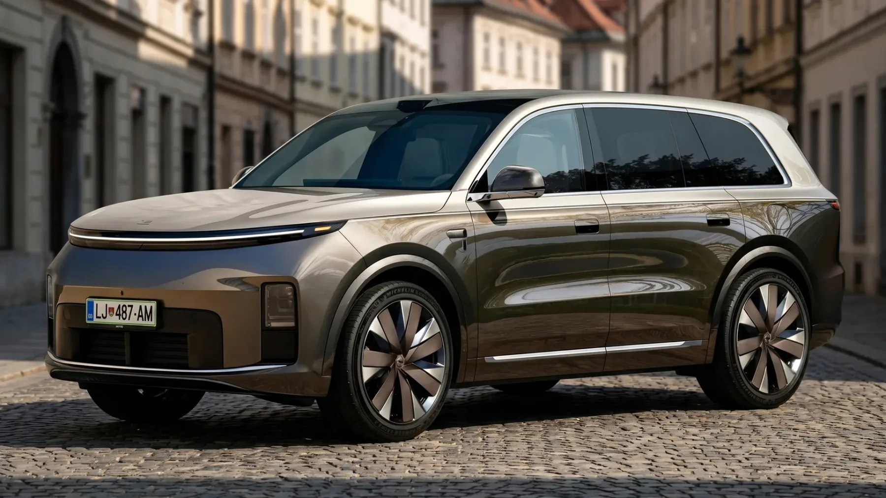 Li Auto L9: Kitajski super-SUV, ki za ceno vstopnega luksuza ponuja tehnologijo vesoljske ladje