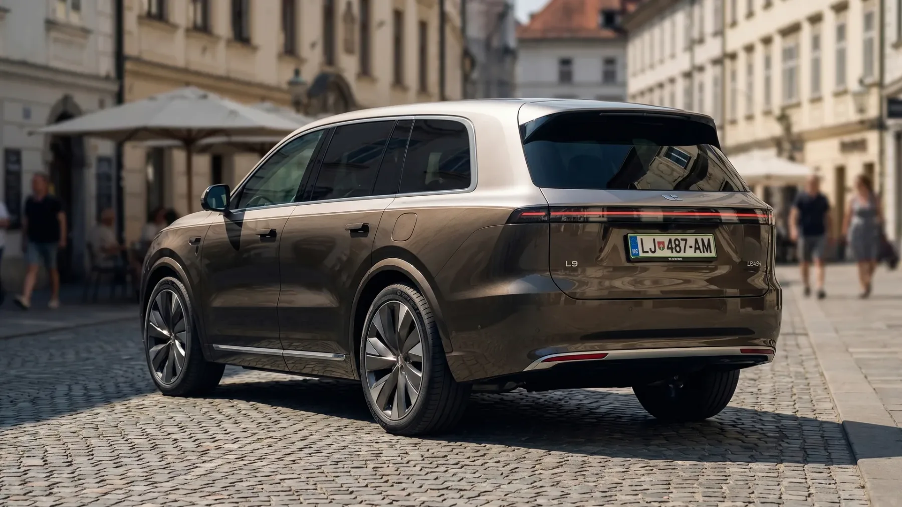 Li Auto L9: Kitajski super-SUV, ki za ceno vstopnega luksuza ponuja tehnologijo vesoljske ladje