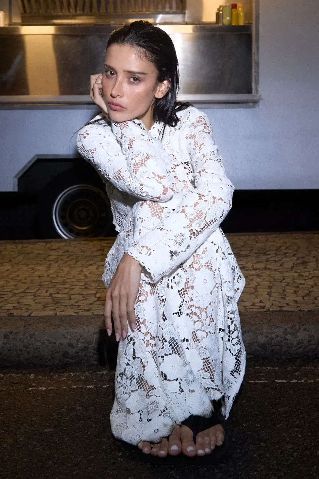 Livia Nunes x H&M: kolekcija za ženske, ki obožujejo zapeljivo romantiko in drzne kontraste